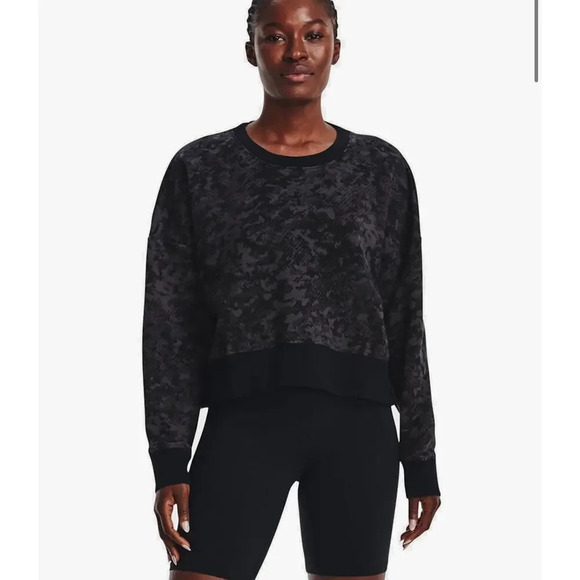NWT Under Armour Women's XL Black Camo Crewneck Fleece Loose Fitting Sweatshirt - Picture 1 of 9
